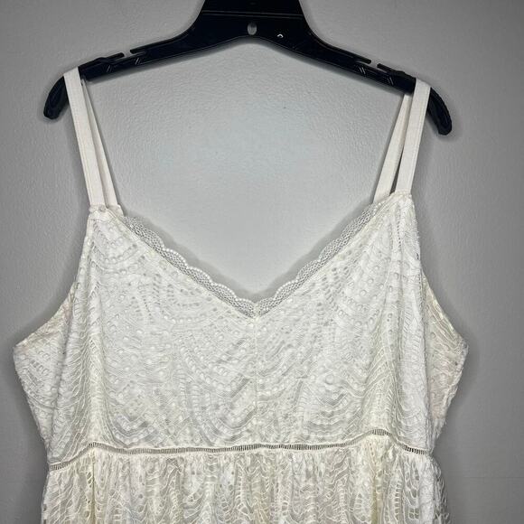 Torrid Ivory Lace Skater Dress Sz 3 Adjustable Strap V-Neck Stretch Fully Lined - Picture 3 of 11